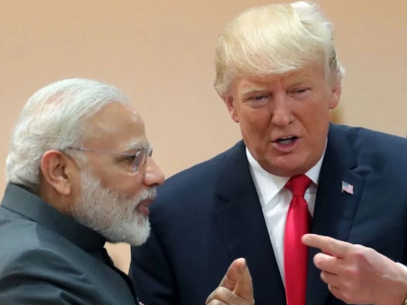 পাকিস্তানের সেনাপ্রধান তথা ফিল্ড মার্শাল আসিম মুনিরের পরমাণু হুমকির পরে কড়া বিবৃতি দিয়েছে ভারতের বিদেশমন্ত্রক৷ সেখানে উল্লেখ করা হয়েছে, মুনিরের এই হুমকি এমন একটি তৃতীয় দেশের মাটি থেকে এসেছে, যা ভারতের কাছে বন্ধু রাষ্ট্র হিসাবে পরিচিত এবং বিষয়টি যথেষ্ট আক্ষেপের৷ অর্থাৎ, আমেরিকার মতো ভারতের বন্ধু রাষ্ট্রের মাটিতে দাঁড়িয়ে যেভাবে মুনির পরমাণু হুমকি দিতে পেরেছেন, তা ভারতের কাছে ভীষণই দুঃখজনক৷ 