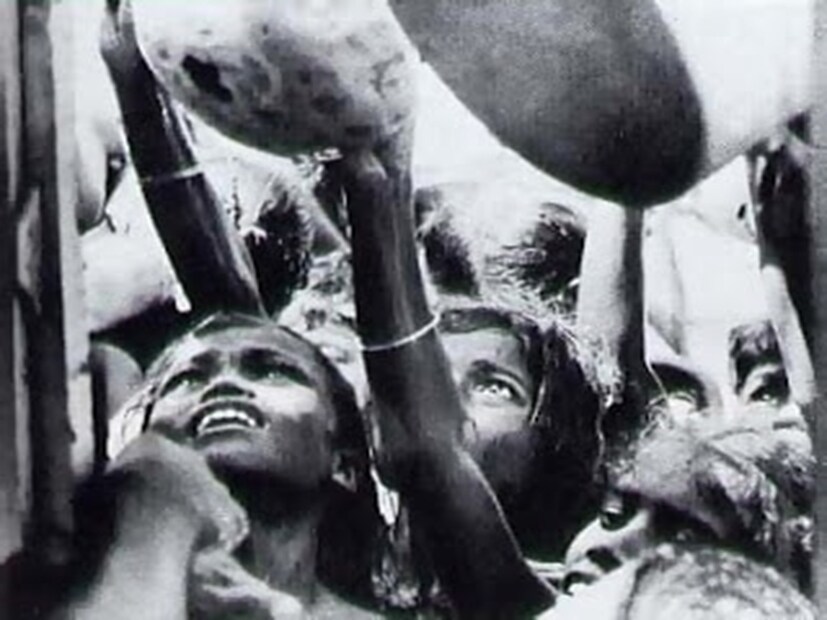  জল নামতে শুরু করার পর নতুন বিপর্যয় দেখা দেয়। চারদিকে শুরু হয় কলেরা, টাইফয়েড ও বসন্তের প্রাদুর্ভাব। গ্রামীণ এলাকায় চিকিৎসার অভাব পরিস্থিতিকে আরও মারাত্মক করে তোলে। লক্ষ লক্ষ মানুষ নিঃস্ব হয়ে খোলা আকাশের নিচে দিন কাটাতে থাকেন।