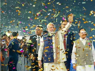 সঙ্কটকে করে চলেছেন সমাধান! প্রধানমন্ত্রীর ৭৫-এর জন্মদিনের আগে দেখে নিন তাঁর যাত্রাপথ