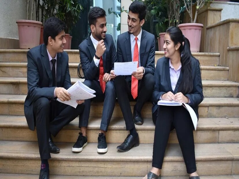 র‍্যাঙ্ক ১০ : XLRI- জেভিয়ার স্কুল অফ ম্যানেজমেন্টঅবস্থান: জামশেদপুর, ঝাড়খণ্ড
