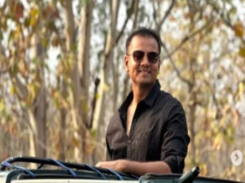 ২০১৬ এবং ২০১৭ সালে সাফল্য আসেনি ঠিকই। তবে তারপর থেকে আর পিছনে ফিরে তাকাননি অমৃত জৈন। ২০১৮, ২০১৯, ২০২০, ২০২১ - পরপর চার বছর ইউপিএসসি- র সিভিল সার্ভিসে সফল হয়েছেন তিনি। ২০১৮ সালে রিজার্ভ তালিকায় নাম ছিল তাঁর। পরে ইন্ডিয়ান ডিফেন্স অ্যাকাউন্ট সার্ভিসে যোগ দেন তিনি। ২০১৯ সালে তাঁর র&#x200d;্যাঙ্ক ছিল ৩২১, ২০২০ সালে ৯৬ এবং ২০২১ সালে ১৭৯ র&#x200d;্যাঙ্ক হয়েছিল অমৃত জৈনের। 