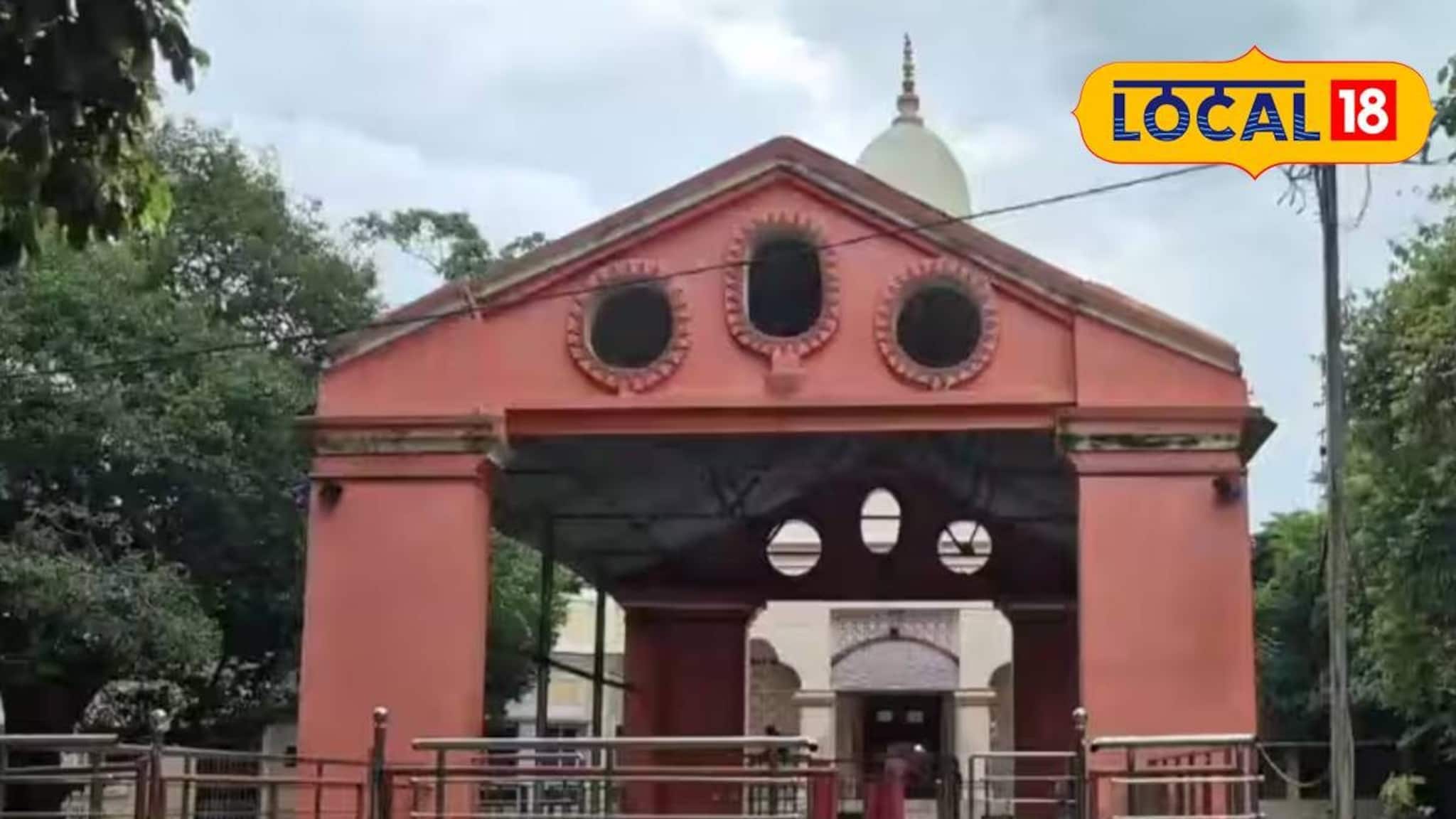 অষ্টমীতে হাঁসের ডিমের ভোগ, দেবীকে দেওয়া হয় পান! ৫০০ বছরের পুরনো কনকদুর্গা মন্দিরের রীতিনীতি আজও অনেকের অজানা