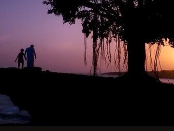 একই নামের ২ ছবি, বাবারটা তেমন চলেনি, ২২ বছর পর ইতিহাস গড়লেন ছেলে !