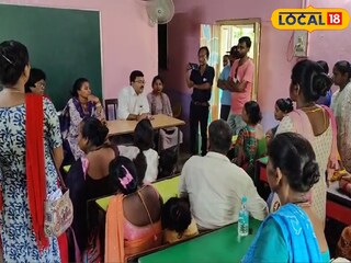 আমাদের পাড়া আমাদের সমাধানে স্থানীয়দের দাবি শুনছেন  আলিপুরদুয়ারের বিধায়ক সুমন কাঞ্জিলাল