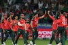 বাংলাদেশের সামনে ধরাশায়ী পাকিস্তানের ব্যাটিং, নাগিন ডান্স সেলিব্রেশন সময়ের অপেক্ষা!