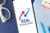 ২০০ টাকার কমে বাজার তোলপাড় করা প্ল্যান BSNL-এর! প্রতিদিন ২ জিবি ডেটা-সহ আনলিমিটেড কলিং