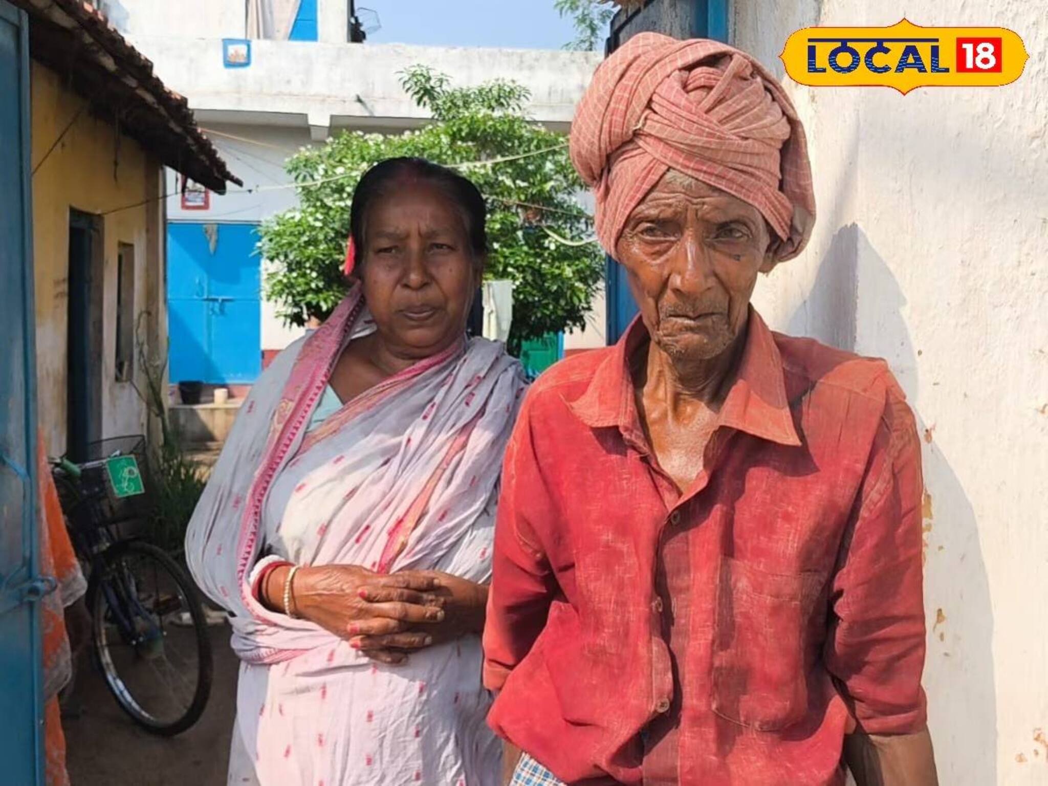 রোজ রাস্তা পরিষ্কার করলেও এক পয়সা নেন না! কিন্তু কেন? বৃদ্ধের কাহিনী জানলে স্যালুট করবেন