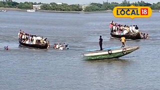 নদী পার হতে গিয়ে চড়ায় আটকাল যাত্রী বোঝাই ভুটভুটি নদী পার হতে গিয়ে চড়ায় আটকাল যাত্রী বোঝাই ভুটভুটি