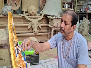 প্রথমবার বিদেশে দুর্গামূর্তি পাঠালেন শিল্পী সিদ্ধার্থ পাল৷ 