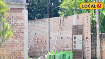 খেলা করার সময় নির্মীয়মান বাড়ির লোহার গেট চাপা পড়ে মৃত্যু হল এক শিশুর খেলা করার সময় নির্মীয়মান বাড়ির লোহার গেট চাপা পড়ে মৃত্যু হল এক শিশুর