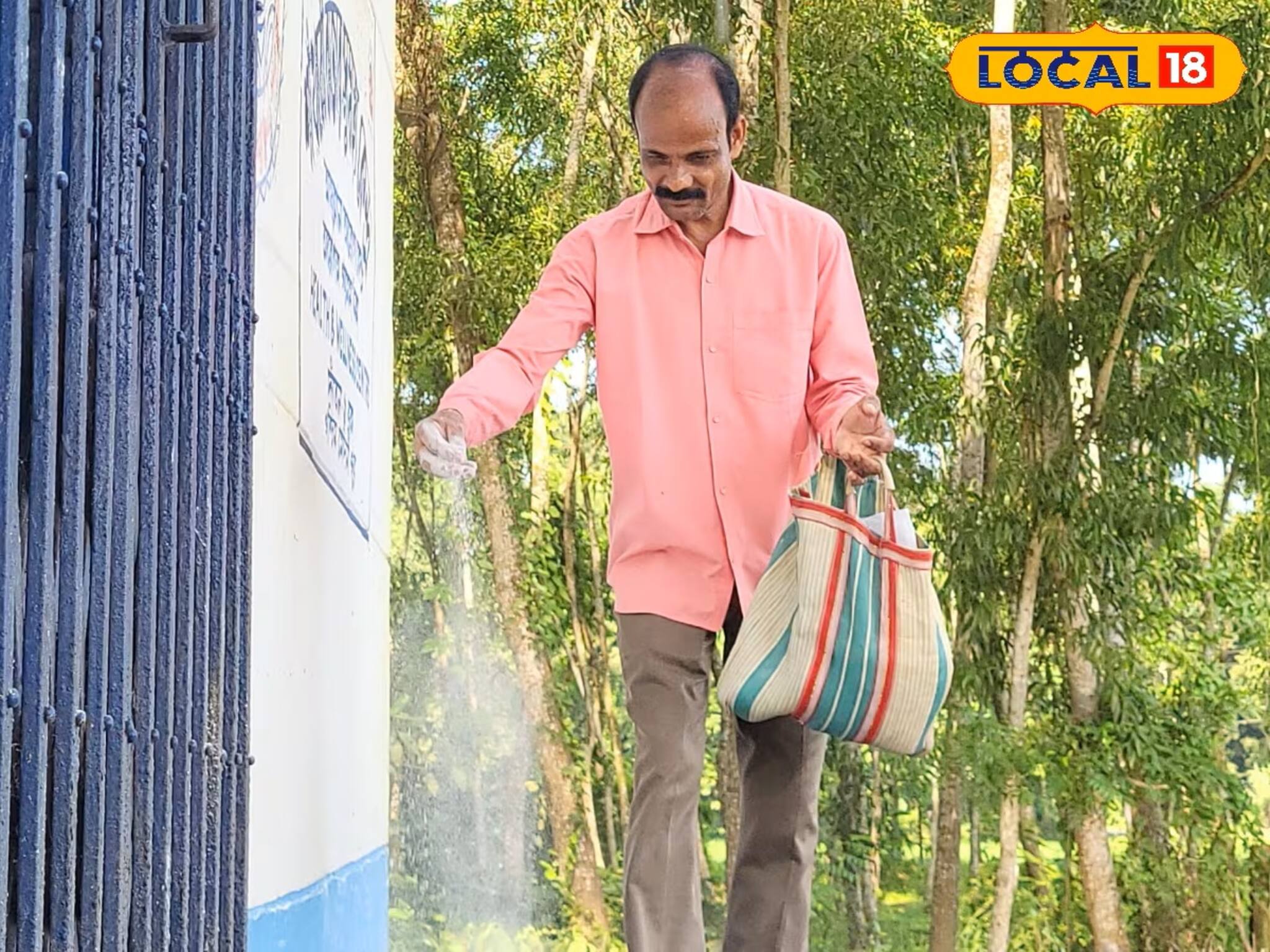 নিজের খরচে এই কাজ, স্প্রেয়ার হাতে পৌঁছে যাচ্ছেন... মুদি ব্যবসায়ীর ভাবনা চমকে দেবে