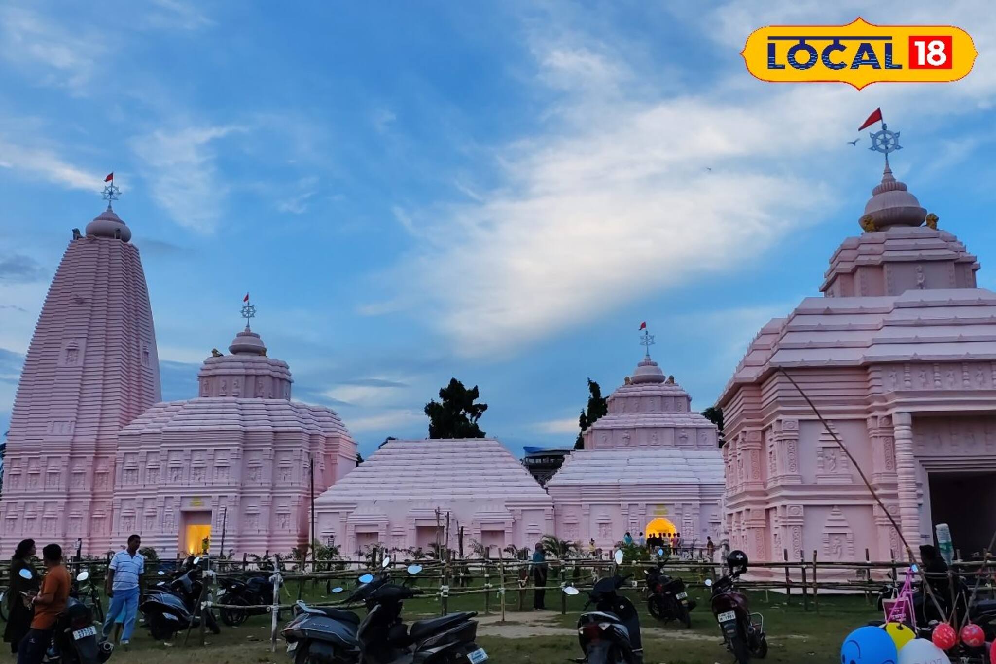 কেবল কল্যাণী আইটিআই নয়, রজত জয়ন্তীতে নদিয়ার 'এই' মণ্ডপও আকর্ষণের কেন্দ্রবিন্দু