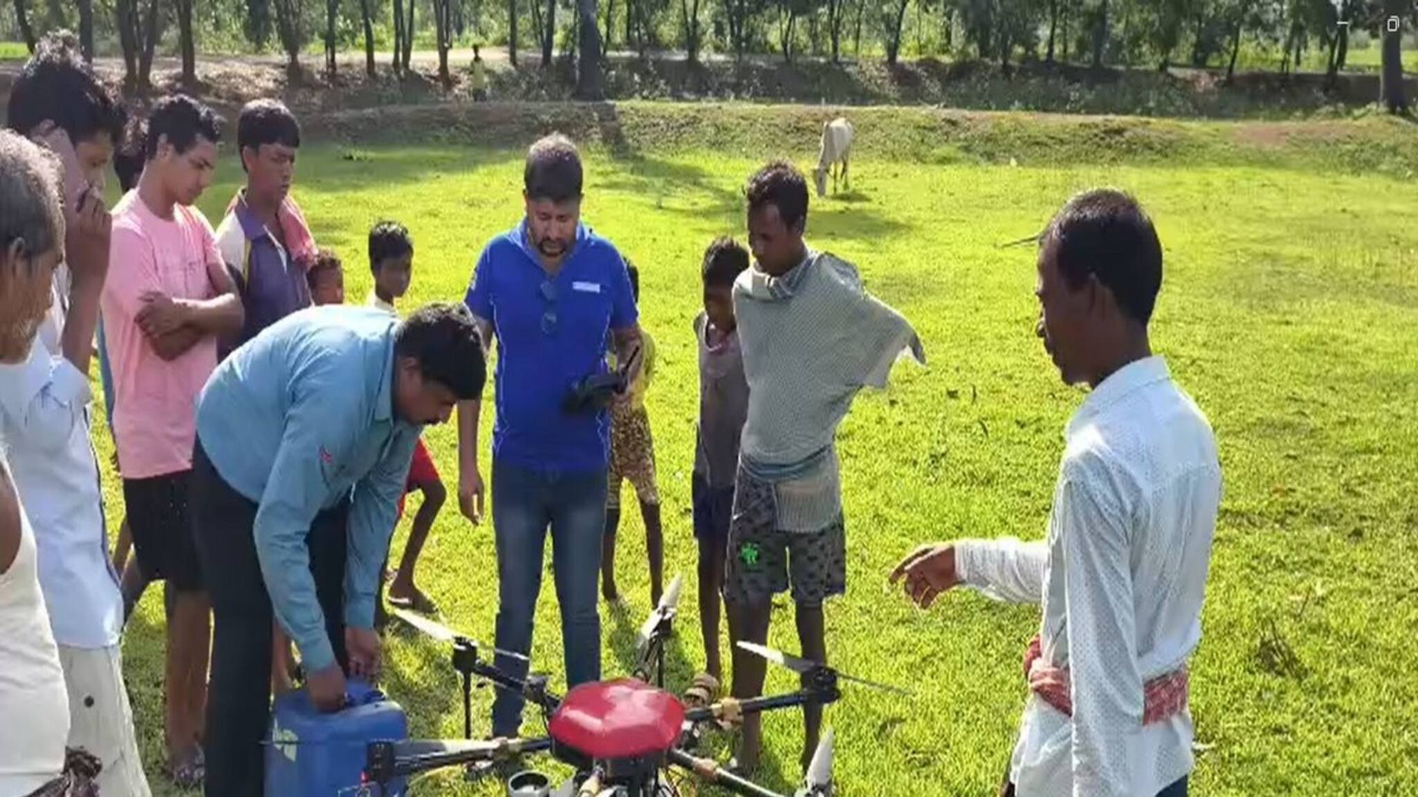 ড্রোন দিয়ে ধান চাষ করবেন বাংলার চাষিরা! কবে থেকে দেখুন