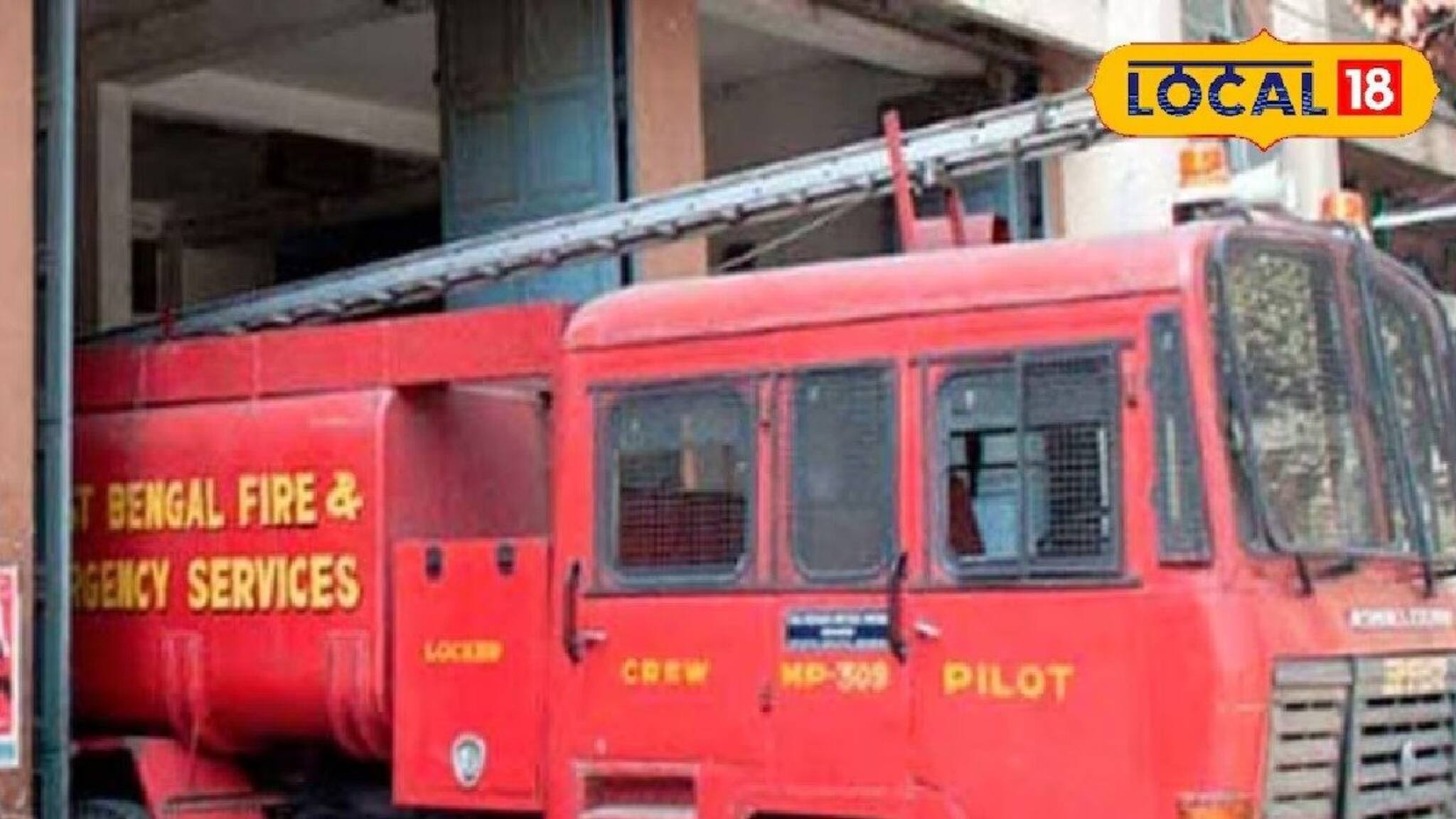 পুজোর মুখে চরম সর্বনাশ! আগুনে ভস্মীভূত দোকানপাট, লক্ষ লক্ষ টাকার ক্ষতি! মাথায় হাত ব্যবসায়ীদের