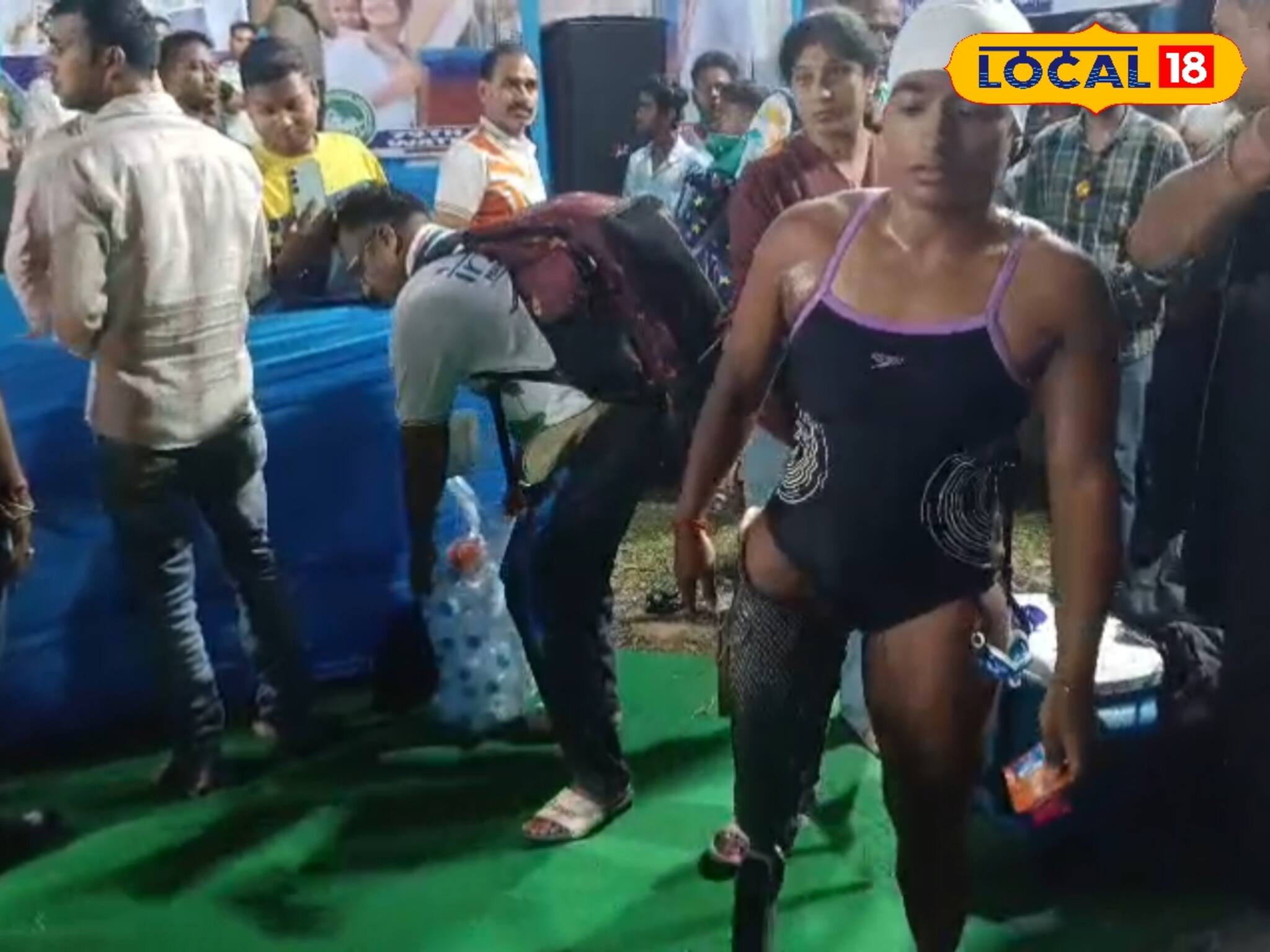 না নেই ওর এক পা! তাতে কী গঙ্গার গভীর জলে ৮১ কিমি শরীর উঠল-নামল, জল তোলপাড় করলেন হাত ও বুক