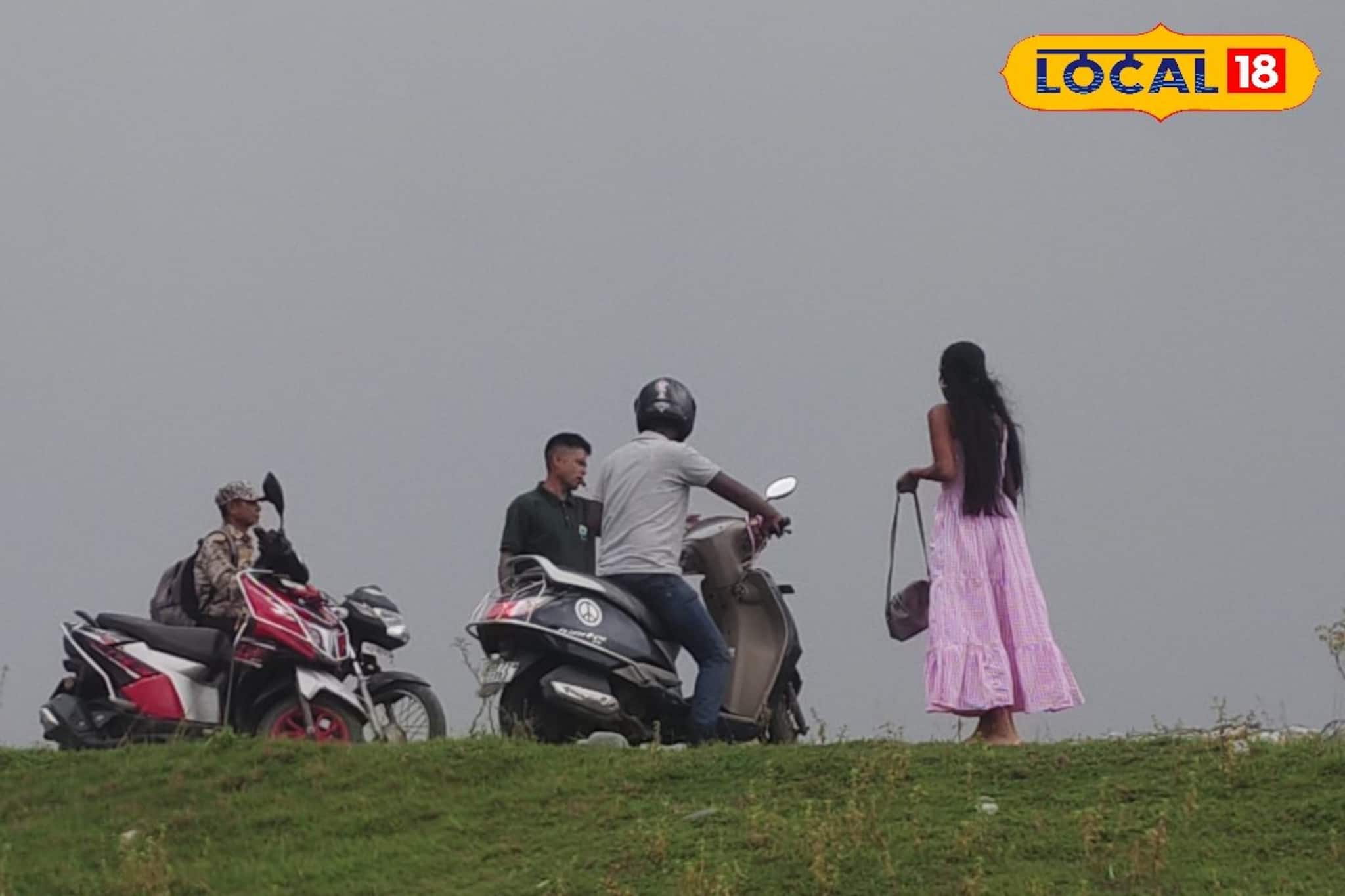 কার্তিকের বাইক রাইডে মুগ্ধ ভ্রমণপিপাসুরা, ডুয়ার্সে পর্যটকদের ভিড় লিস নদীতে, ঘুরে আসুন