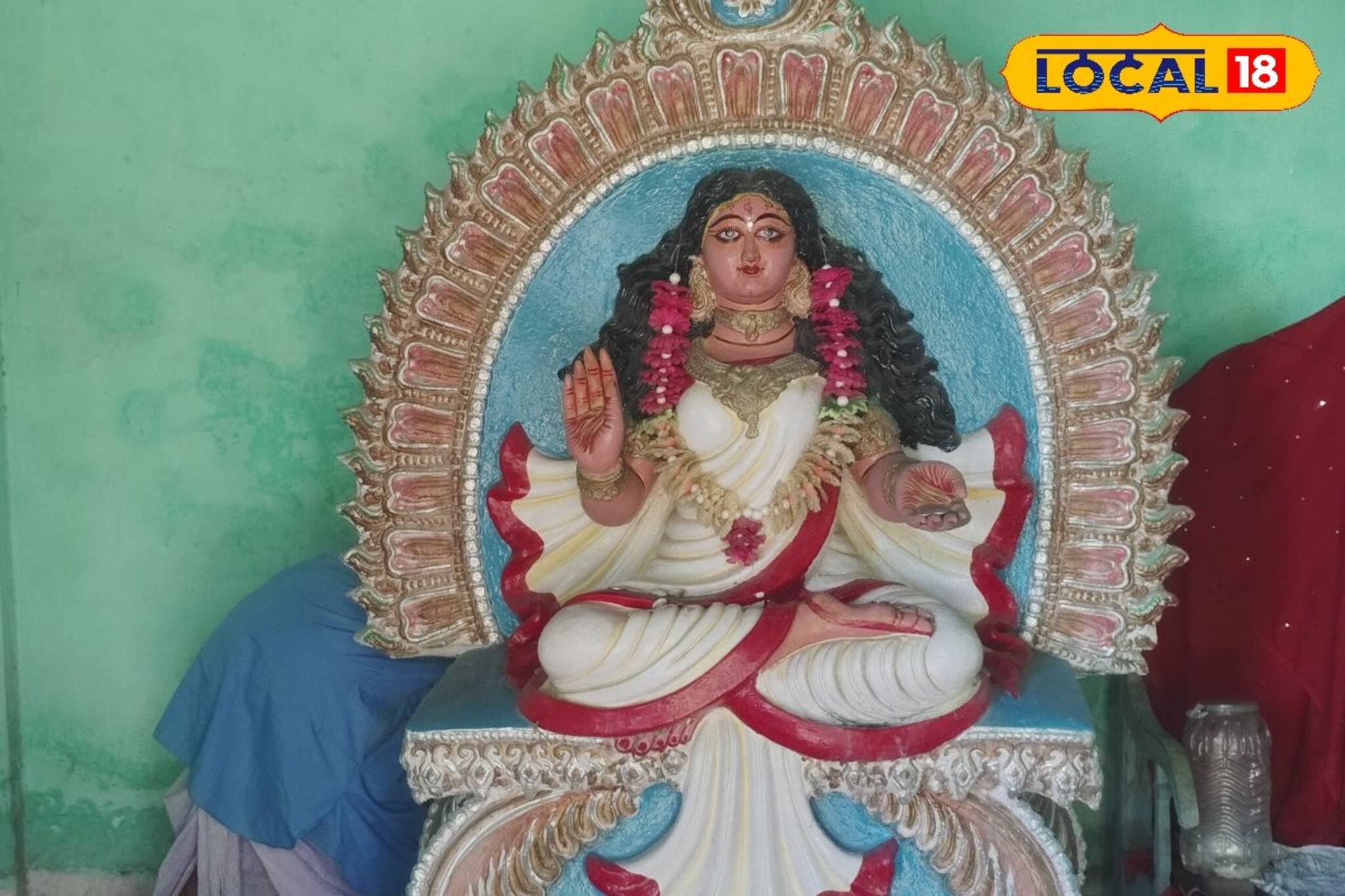 রাজগঞ্জ ব্লকের শিকারপুরে দেবী দুর্গা পূজিত হন ভিন্ন রূপে