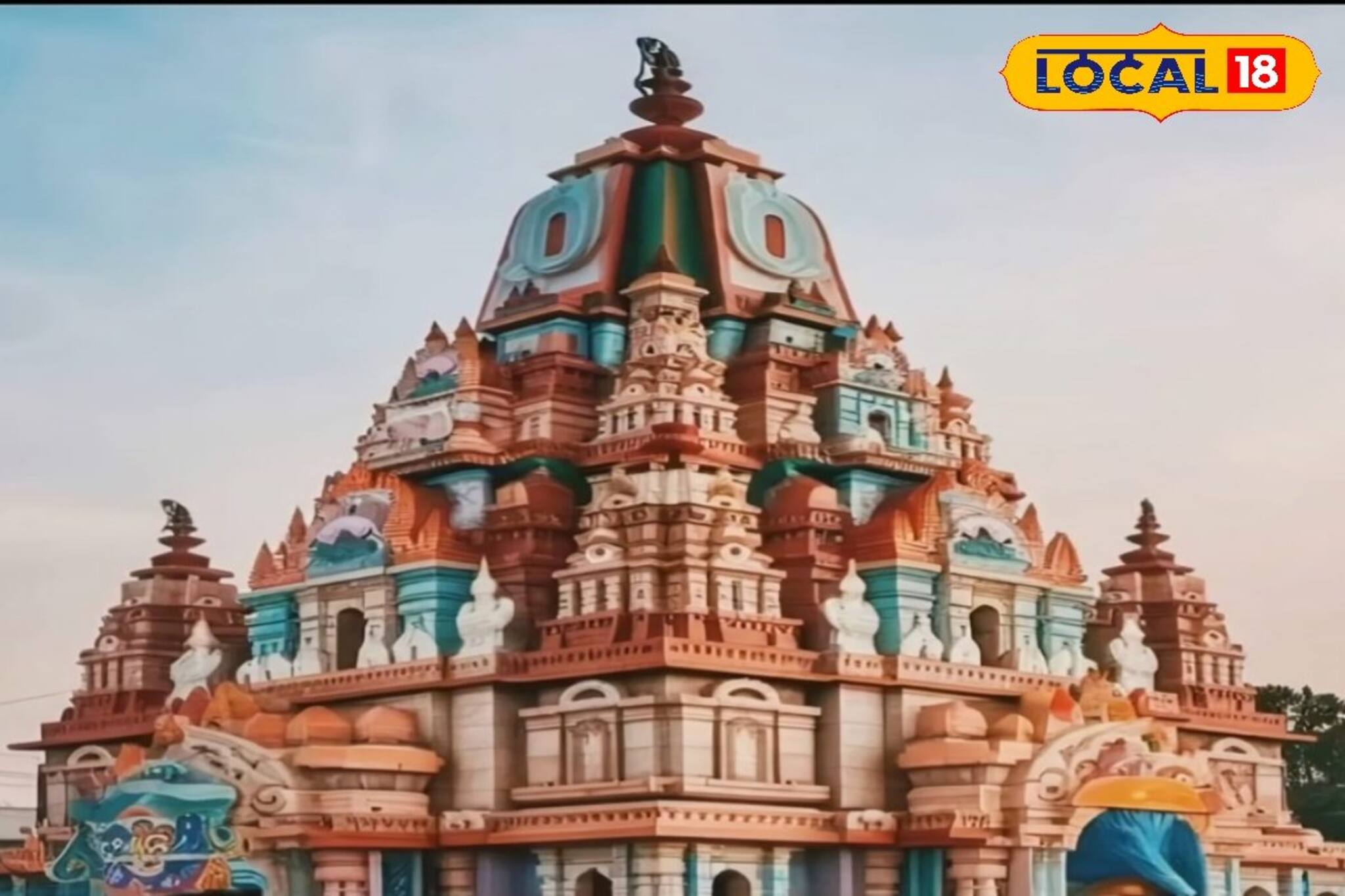 প্ল্যাটিনাম জুবিলিতে বিশাল চমক,৩হাজার বছরের প্রাচীন মন্দিরের আদলে মণ্ডপ 'বারুইপুর ফুলতলা'য়