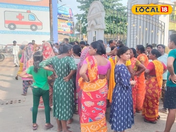 হাসপাতাল থেকে শিশু চুরির ঘটনা হবে ক্ষোভে ফেটে পড়ল পরিবার হাসপাতাল থেকে শিশু চুরির ঘটনা হবে ক্ষোভে ফেটে পড়ল পরিবার