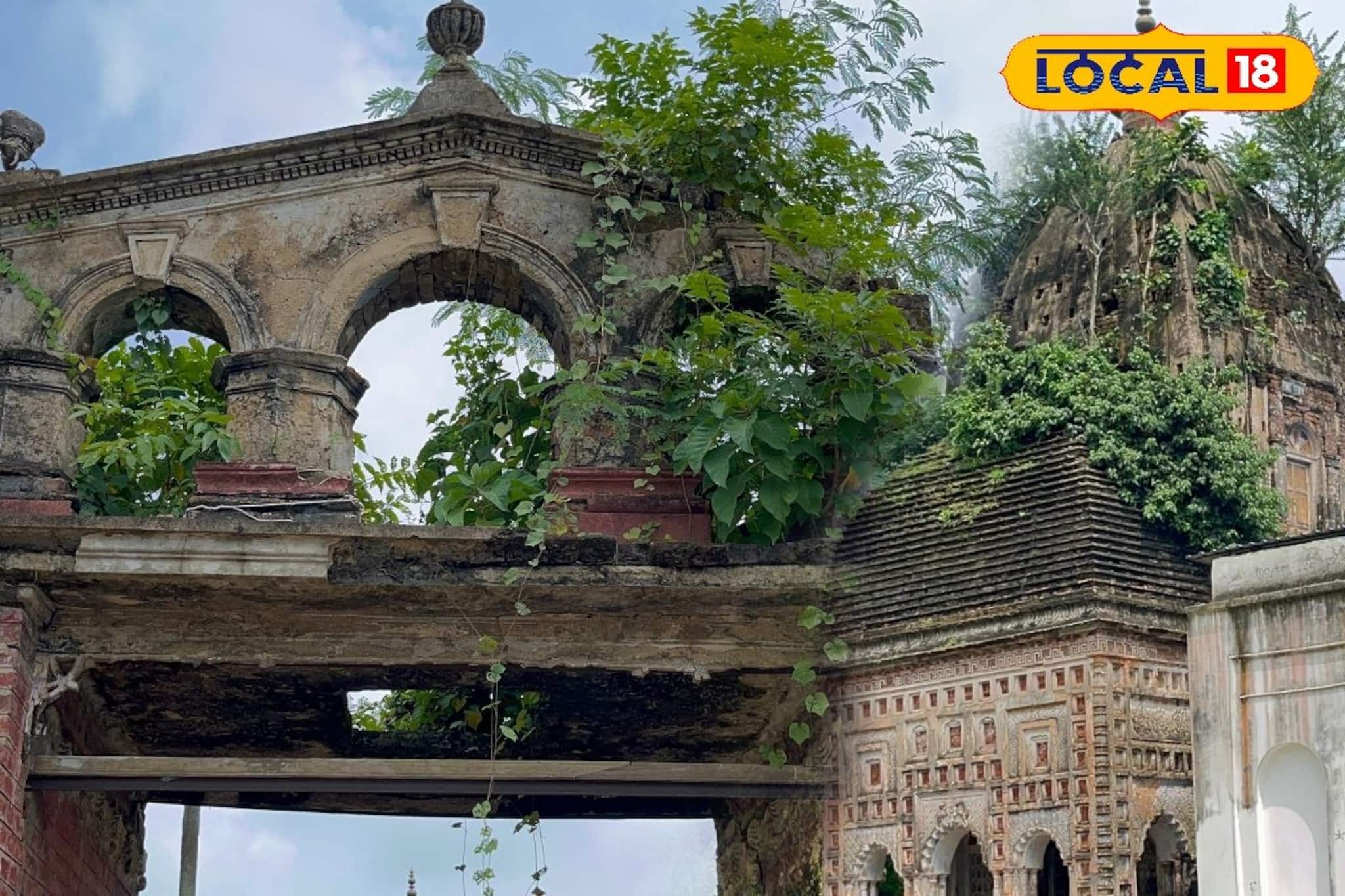 দেড়'শ বছরের প্রাচীন পুজো! জমিদার বাড়ি, কামান! পুজোর ছুটিতে ঘুরে আসুন এই জায়গায়