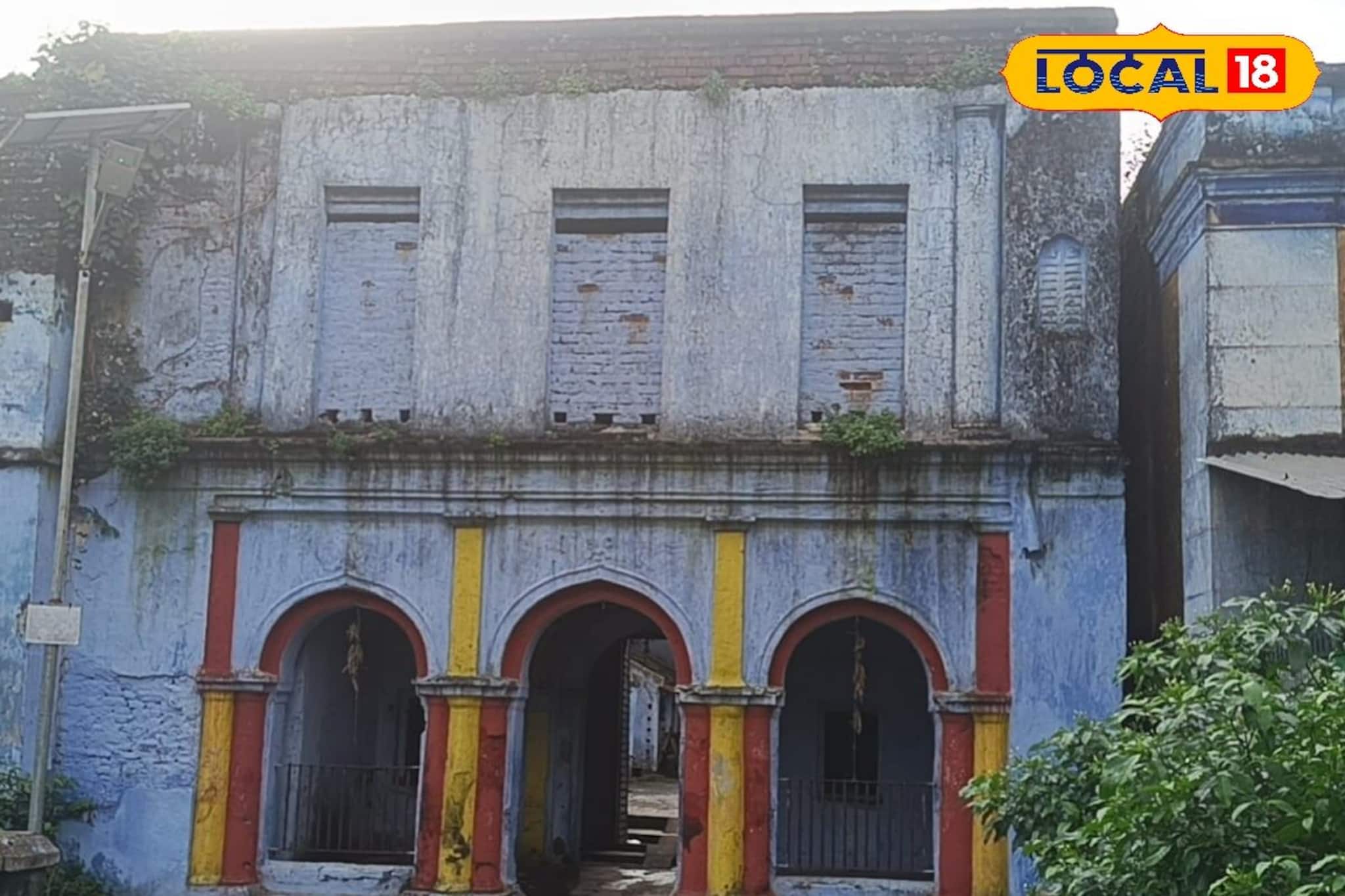 সপ্তমী থেকে নবমী, টানা তিন দিন যোগ্যকুণ্ড জলে এই রাজবাড়ির মণ্ডপে