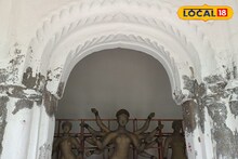 ঘোষবাড়ির ঠাকুরদালানে ৪৫০ বছর ধরে ঐতিহ্য ও সংস্কৃতির মেলবন্ধনে পূজিতা দশভুজা