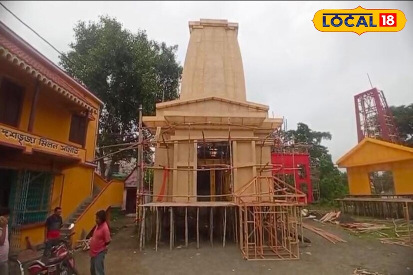 এই পুজোয় পাড়ার মহিলা থেকে শুরু করে পুরুষেরা পঞ্চমী থেকে দশমী পর্যন্ত সমস্ত নিয়ম পালন করেন। এর পাশাপাশি সাংস্কৃতিক অনুষ্ঠান হয়। একাদশীতে শোভাযাত্রা সহ গ্রাম প্রদক্ষিণের পর দেবীপ্রতিমা নিরঞ্জন হয়। তাই এবার যদি আপনার চারধাম দর্শন করার ইচ্ছা থাকে তাহলে আপনি অবশ্যই আসতে পারেন বীরভূমের নলহাটির এই জায়গায়।