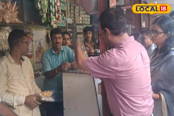 পুজোর আগেই আচমকা হানা! দোকান থেকে টান মেরে ফেলা হল নিম্নমানের খাবার
