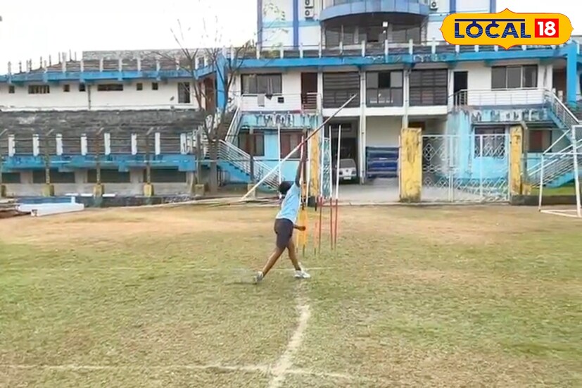 জাতীয় স্তরের অ্যাথলেটিক্স চ্যাম্পিয়নশিপে এবারে মালদহের ৯ খেলোয়াড়। বাংলার হয়ে ৩৬'তম জাতীয় স্তরের পূর্বাঞ্চল জুনিয়র অ্যাথলেটিক্স চ্যাম্পিয়নশিপ ২০২৫ খেলবে মালদহের ৯ জন খেলোয়াড়। রাজ্যস্তরে অসাধারণ ফলাফলের নিরিখে জেলার ৯ জন খেলোয়াড় এবার পাড়ি দেবে জাতীয় স্তরের অ্যাথলেটিক্স চ্যাম্পিয়নশিপে। (ছবি ও তথ্য: জিএম মোমিন)