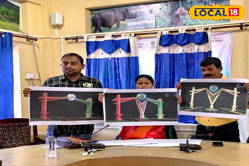 পুরসভার চেয়ারম্যান প্রসেনজিৎ কর জানান, আলিপুরদুয়ার জেলায় বেড়াতে এসে পর্যটকরা শহরে খুব একটা আসেন না। তাঁদের আকৃষ্ট করার জন্য বিশ্ব বাংলা গেটের উদ্যোগ। মুখ্যমন্ত্রীর কার্যালয়ে গেটের নকশা পাঠিয়ে দেওয়া হয়েছে। পাশাপাশি ঝিল গুলির সৌন্দর্যায়ন করা হবে।