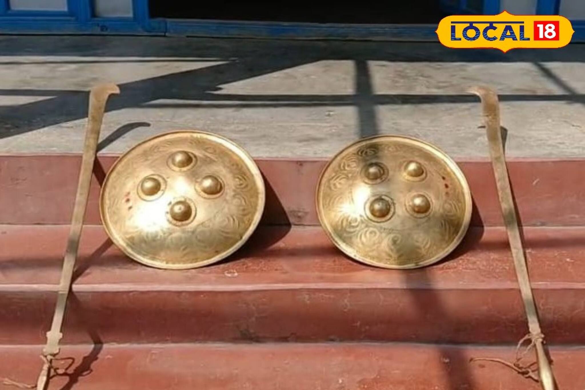 শিকদারদের বাড়ির দুর্গাপুজোয় গেলেই দেখতে পাবেন এই চমক! র‌ইল বিস্তারিত