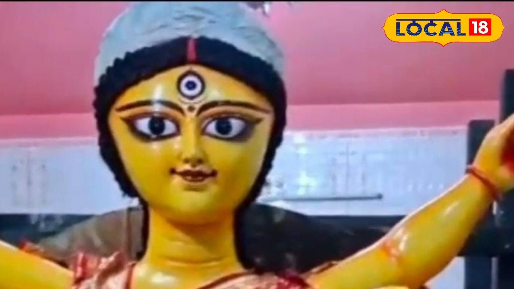 জীবন বদলেছে, বীরভূমের গ্রামে বাড়তি জৌলুস! পুজোর ক'টা দিন কেমন কাটাবেন অনুব্রত?