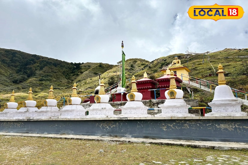 *মাল্টিপারপাস কো-অপারেটিভ সোসাইটি কর্তৃক নির্মিত পার্কে রয়েছে ইম্পোরিয়াম, জাদুঘর, সিল্ক রুটের প্রতিরূপ, জেলেপ লা তাঁবু, ঝুলুক মডেল। রক ক্লাইম্বিং, হাইকিং, সাইক্লিং, স্কিইং, স্নোবোর্ডিং, জিপ লাইনিং, বোটিং ও রাত্রীকালীন ক্যাম্পিং-এর মতো অ্যাডভেঞ্চার কার্যক্রমের সুযোগ থাকবে। প্রবেশমূল্য নির্ধারণ করা হয়েছে ২০০ ও ৩০০ টাকা, যার মধ্যে ঐতিহ্যবাহী পোশাক পরিধানের সুযোগ অন্তর্ভুক্ত।