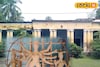 দশমীতে দেবী উমার বিদায় হতেই ছড়িয়ে দেওয়া হয় কড়ি! কুড়িয়ে নিতে সাগ্রহে হাজির হন শহরবাসী 