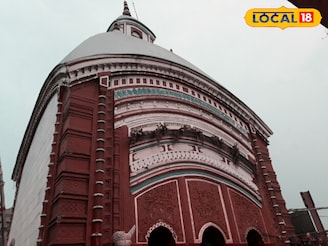 মা তারার দর্শনে মন ভরেনি, ঠেলাঠেলিই সার, বছরের ‘এই’ সময়ে তারাপীঠ এলে হবে ভক্তিভরে দর্শন