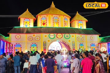 কোথাও অতীতের প্রেম থেকে ডিজিটাল প্রেম, কোথাও কালীর ৩১ রূপ!পূর্ব মেদিনীপুরের জনপ্রিয় ৩ পুজো কোথাও অতীতের প্রেম থেকে ডিজিটাল প্রেম, কোথাও কালীর ৩১ রূপ!পূর্ব মেদিনীপুরের জনপ্রিয় ৩ পুজো
