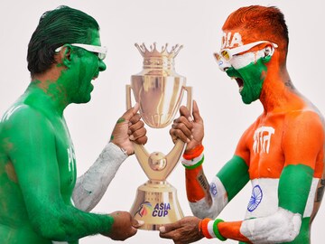 সকলকে করালেন চুপ! ভারত-পাকিস্তান ম্যাচ নিয়ে এবার বোমা ফাটালেন দিলীপ ঘোষ