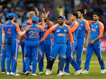 দরকার আর একটি উইকেট, ওমানের বিরুদ্ধে ইতিহাস গড়বেন ভারতীয় বোলার? যা আর কারও নেই! দরকার আর একটি উইকেট, ওমানের বিরুদ্ধে ইতিহাস গড়বেন ভারতীয় বোলার? যা আর কারও নেই!