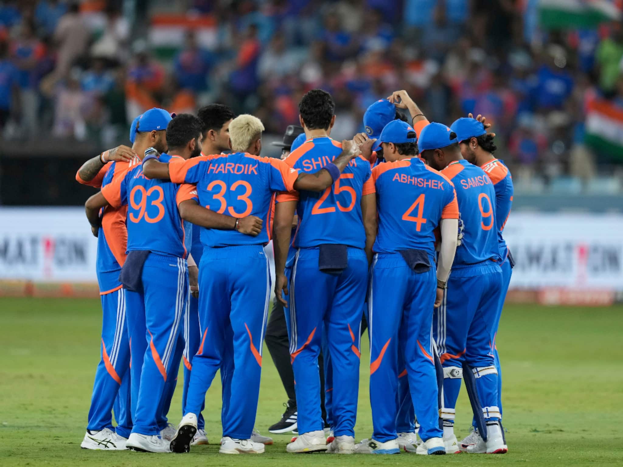 ব্যাটে রানের হাহাকার! এবার কী বাদ পড়বেন দল থেকে? সামনেই ভারতীয় দলে বড় বদল!