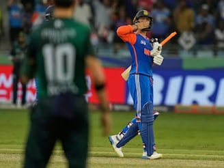 পাকিস্তানের বিরুদ্ধে এশিয়া কাপ ফাইনালের আগে দুই তারকার চোট! প্রবল দুশ্চিন্তায় ভারত