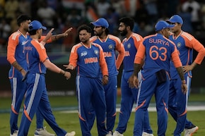 প্রথম ম্যাচেই বিশ্বরেকর্ড! যা পারেনি ধোনি-কোহলি-রোহিতের দল, তা করে দেখাল সূর্যের ভারত