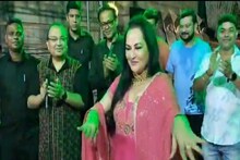 কুণালের পাড়ায় জয়া প্রদা, মমতাদিকে নিয়ে অজানা গল্প শোনালেন অভিনেত্রী!