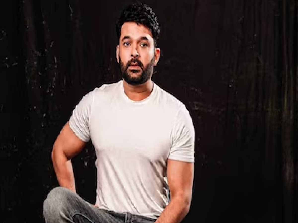 কপিল শর্মা শোতে হোস্ট করে কথা বলাতেও হুমকি পান তিনি