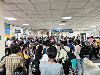  টালিগঞ্জে যাত্রীদের বিরুদ্ধেই অসহযোগিতার অভিযোগ আনছে মেট্রো