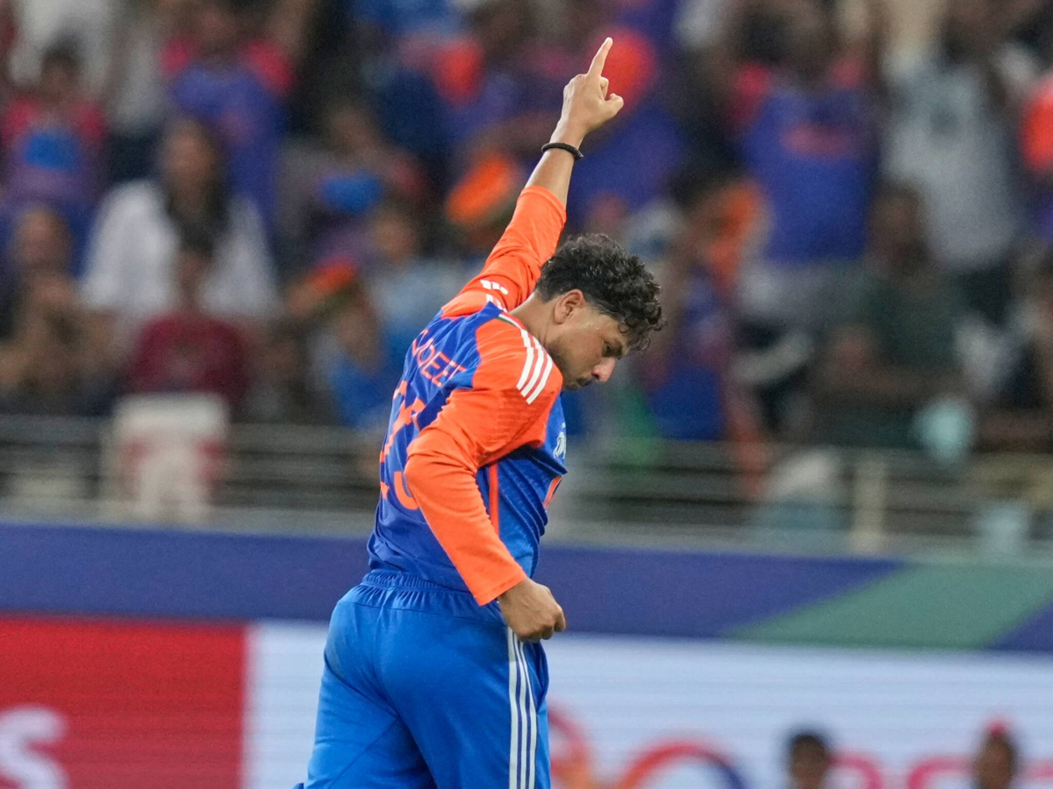 Kuldeep Yadav: কুলদীপের ভেলকিতে নাকানিচোবানি খেল পাকিস্তান! ৩টি বিশ্বরেকর্ড ভারতীয় স্পিনারের ঝুলিতে