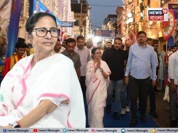 শ্রীভূমি স্পোর্টিংয়ের পুজো মণ্ডপে মুখ্যমন্ত্রী৷ 