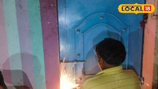 দরজা ভেঙে দেহ উদ্ধার দরজা ভেঙে দেহ উদ্ধার