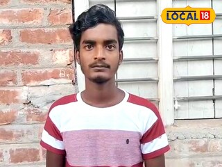 আক্রান্ত ফেরিওয়ালা