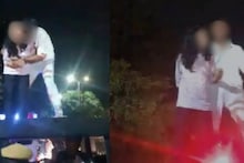 পুলিশের গাড়ির ছাদে উঠে ‘নিখোঁজ’ প্রেমিকাকে জড়িয়ে ঘনিষ্ঠ মদ্যপ প্রেমিক...ভাইরাল ভিডিও