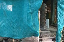 আবাসনের চাঙড় ভেঙে আহত ২ পথচারী, পানিহাটিতে মারাত্মক অভিযোগ